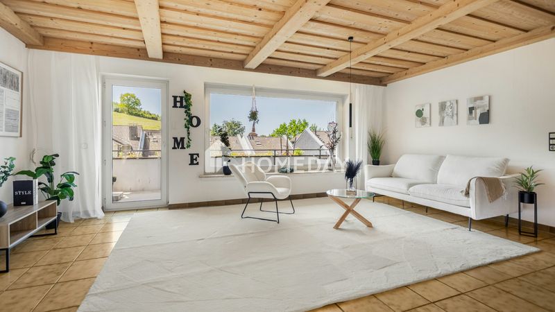 Großzügiges Wohnhaus mit separatem Zugang zur Einliegerwohnung und Garten